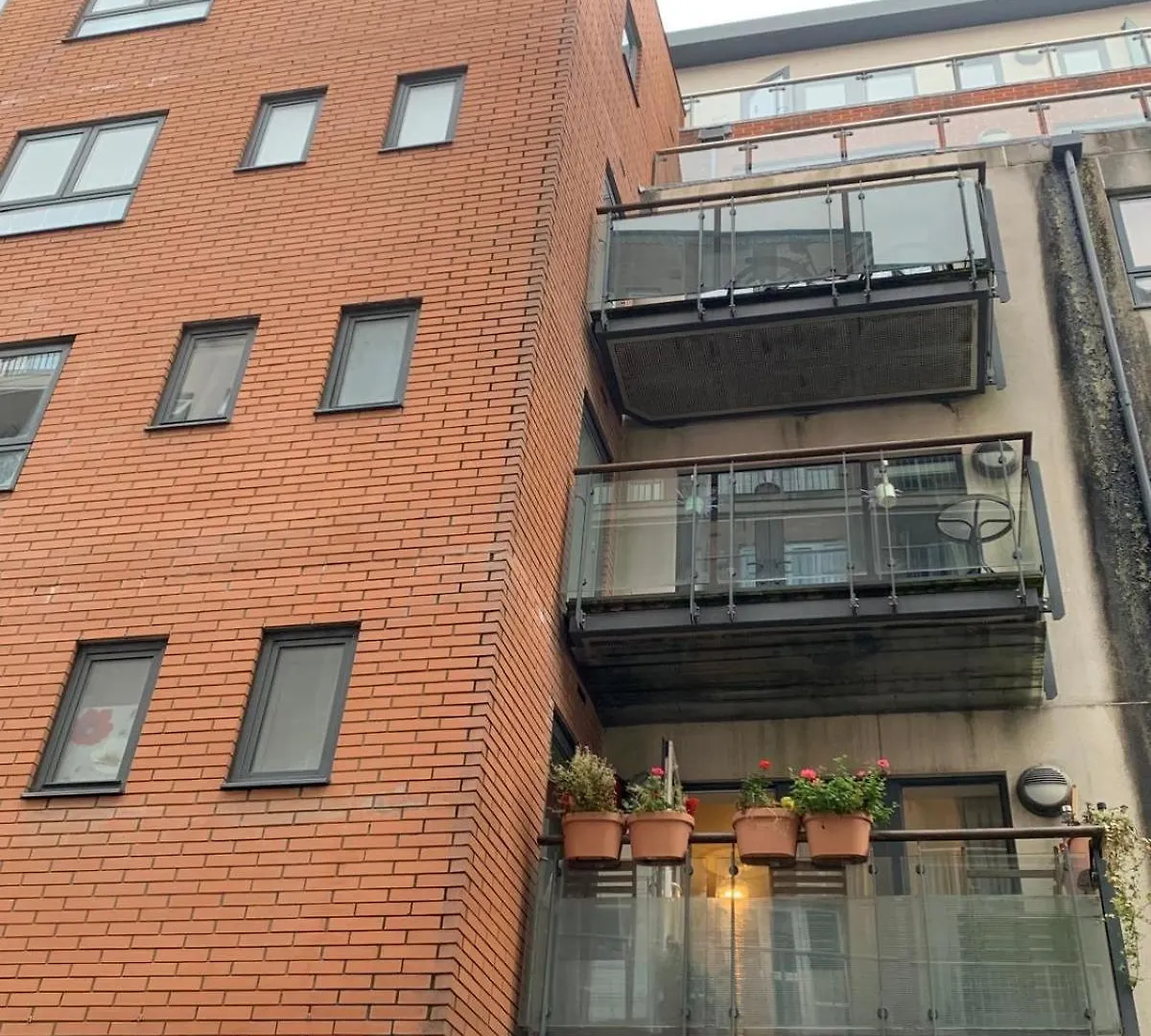 Homestay Teli'S House Apartment Southampton