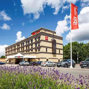 3* מלון Ibis